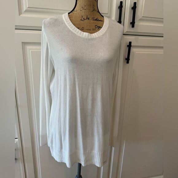 Lululemon white ‘Sincerely yours’ sweater - Picture 1 of 9